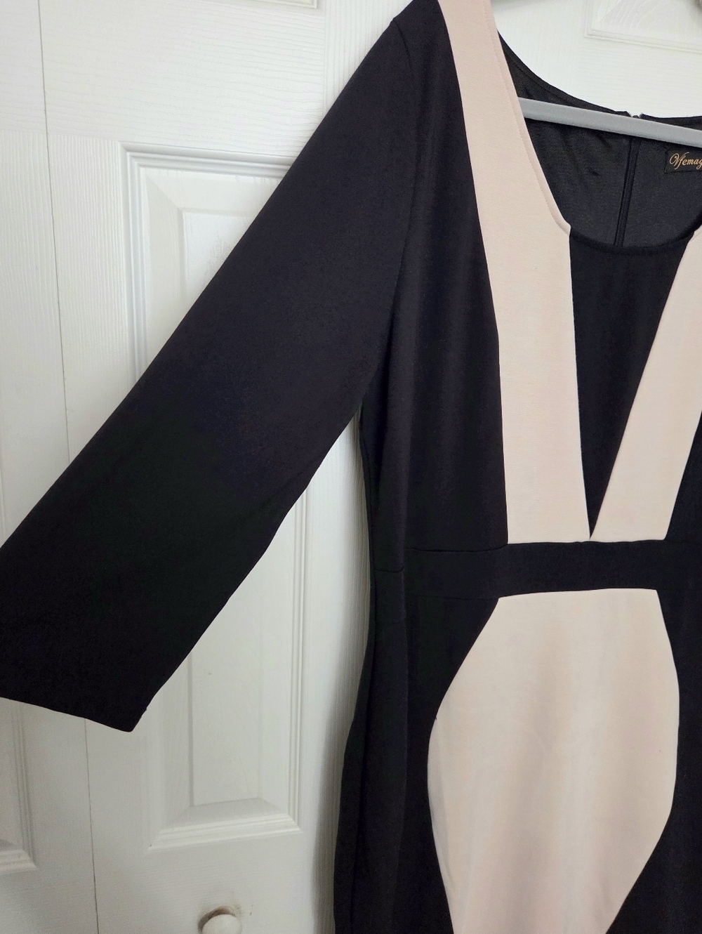 Vfemage Black and Beige Colorblock Dress - Picture 3 of 10